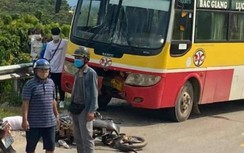 Bắc Giang: Va chạm mạnh với xe buýt đi ngược chiều, người đàn ông tử vong