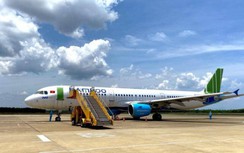 Chuyến bay đặc biệt của Bamboo Airways đưa thai phụ, trẻ em về Quảng Bình