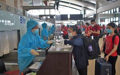 Vietnam Airlines đưa đoàn y, bác sĩ lớn nhất từ đầu mùa dịch vào TP.HCM