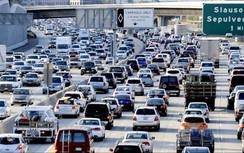 “Đại lộ sinh đại phú” nhìn từ hệ thống cao tốc Liên bang Mỹ