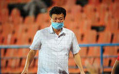 "Quýt làm cam chịu" và chuyện cười ra nước mắt ở bóng đá Việt Nam