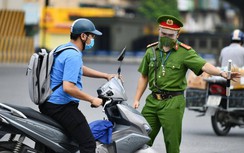 Chủ tịch Hà Nội: Chưa xử phạt theo giấy đi đường mới