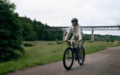 Ra mắt xe đạp điện BMW có trang bị mở khoá bằng nhận diện gương mặt