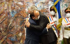 Chủ tịch nước Nguyễn Xuân Phúc được Cuba trao tặng Huân chương Jose Marti