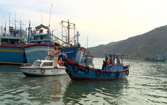 CSGT đường thủy Bình Định vừa đảm bảo ATGT, vừa chống dịch hiệu quả