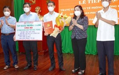 Sóc Trăng tiếp nhận 10 xe cứu thương từ tập đoàn Phương Trang