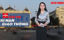 Video TNGT ngày 26/10: Tàu gặp nạn ở sông Thạch Hãn, 1 giám đốc DN mất tích