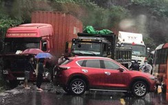 Nữ 9x lái ô tô vượt xe container gây tai nạn liên hoàn trên QL9