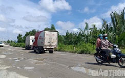 Video: Thót tim nhìn những xe tải chao đảo khi vào đường lên cầu Giá Rai