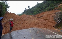 Đèo Khánh Lê sạt lở, đường Nha Trang - Đà Lạt tạm chia cắt