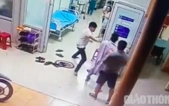 Chở bệnh nhân đến cấp cứu, người nhà đuổi đánh tới tấp nhân viên y tế