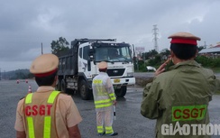 Tăng cường TTKS đo thùng, cân tải trọng xe chở đất đá Hòa Phát Dung Quất