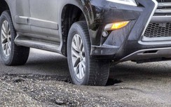 Đường xấu gây tác hại thế nào cho xe ô tô?