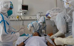 Bệnh nhân Covid-19 ở Hà Nội: Ai được ở nhà, ai sẽ tới bệnh viện?