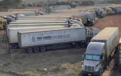Cận cảnh hơn 1.000 container ùn ứ ở cửa khẩu Móng Cái