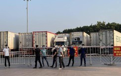 Cách nào tháo gỡ ùn tắc xe container chở nông sản ở cửa khẩu Móng Cái?