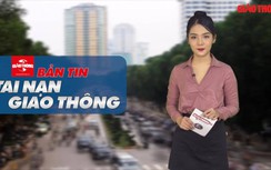 Video TNGT 30/12: Xe máy cháy trơ khung sau va chạm giữa 2 xe máy