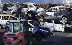 874 ô tô bị đốt cháy ở Pháp trong đêm giao thừa