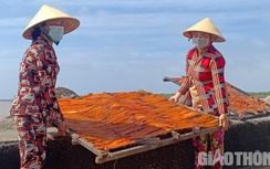 Làng cá khô đặc sản xứ biển Gành Hào tất bật vào vụ Tết