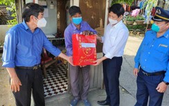 Ban ATGT Đà Nẵng tặng quà Tết các tổ cảnh giới đường ngang