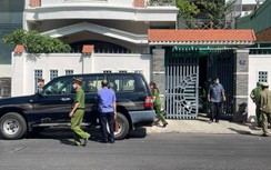 Cảnh sát đồng loạt khám nhà cựu Chủ tịch, Phó chủ tịch Bình Thuận