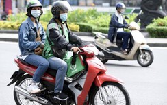 Hà Nội: Cận cảnh xe ôm công nghệ hoạt động nhộn nhịp sau 6 tháng "cấm vận"
