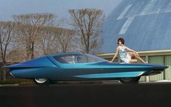 Cận cảnh GM Firebird IV 1964 - chiếc xe tự lái từ thế kỷ trước