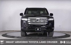 Cận cảnh Toyota Land Cruiser 2022 được bọc giáp chống đạn