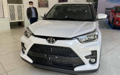 Toyota Việt Nam tiếp tục yêu cầu đại lý dừng bán xe kiểu “bia kèm lạc”