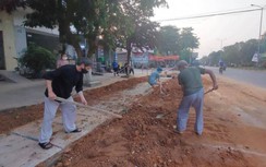 Thái Nguyên: Dân tự lập rào chắn, lấp đường vì nhà thầu “quên” ATGT