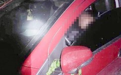 Truy tìm nguyên nhân tài xế ô tô tử vong trên ghế lái ở Nghệ An