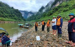 Hà Giang: Tìm thấy thi thể vợ chồng người đánh cá cách nơi mất tích 12km