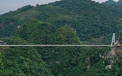 Giá vé cầu kính đi bộ dài nhất thế giới ở Sơn La thế nào?