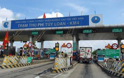 Áp dụng thu phí tự động, ô tô dán thẻ ở cao tốc Đà Nẵng-Quảng Ngãi thế nào?