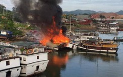 Từ vụ cháy 3 tàu du lịch ở Quảng Ninh, lộ loạt xưởng sửa chữa không phép
