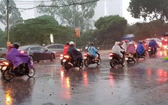 Thời tiết chiều tối 5/7: Hà Nội nổi dông bão