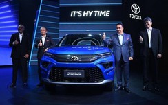 Toyota và Suzuki chính thức cho ra mắt mẫu xe Hybrid mới