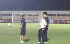 HLV U19 Việt Nam chưa hài lòng dù đội vào bán kết với ngôi nhất bảng