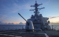 Căng thẳng trên Biển Đông, Trung Quốc đưa tàu xua đuổi tàu Mỹ