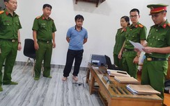 Lấy kit test bán lại cho Việt Á, 2 cán bộ CDC Quảng Trị bị khởi tố