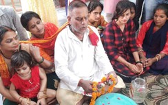 Một ngôi làng tại Ấn Độ làm lễ kết hôn cho ếch