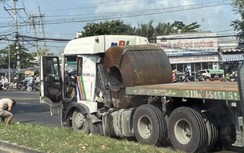 Ẩn hoạ từ xe đầu kéo chở thép cuộn chằng buộc sơ sài