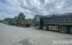 Đoàn xe chở quá tải ở Lào Cai bị phạt hơn 130 triệu đồng
