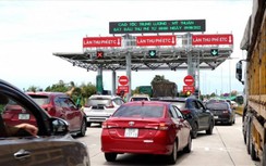 Nhiều phương tiện vào cao tốc Trung Lương - Mỹ Thuận chưa dán thẻ ETC