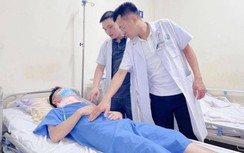 Tự ngã sau uống rượu bia, nam thanh niên 25 tuổi dập vỡ tinh hoàn