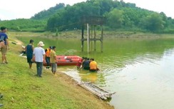 Hòa Bình: Tìm thấy thi thể người đàn ông chăn vịt cách mặt nước 5-7m