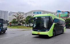 Tuyến xe buýt điện VinBus thứ 9 đi vào hoạt động ở Hà Nội
