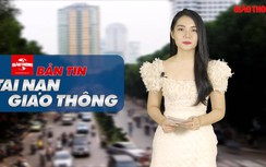 Video TNGT 6/9 ngày: Va chạm với xe khách 2 thanh niên đi xe máy tử vong