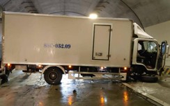 Xe tải nổ lốp trong hầm Núi Eo, cao tốc Đà Nẵng - Quảng Ngãi ách tắc