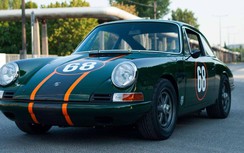 Xế cổ Porsche 912 được hồi sinh với khung carbon hiện đại